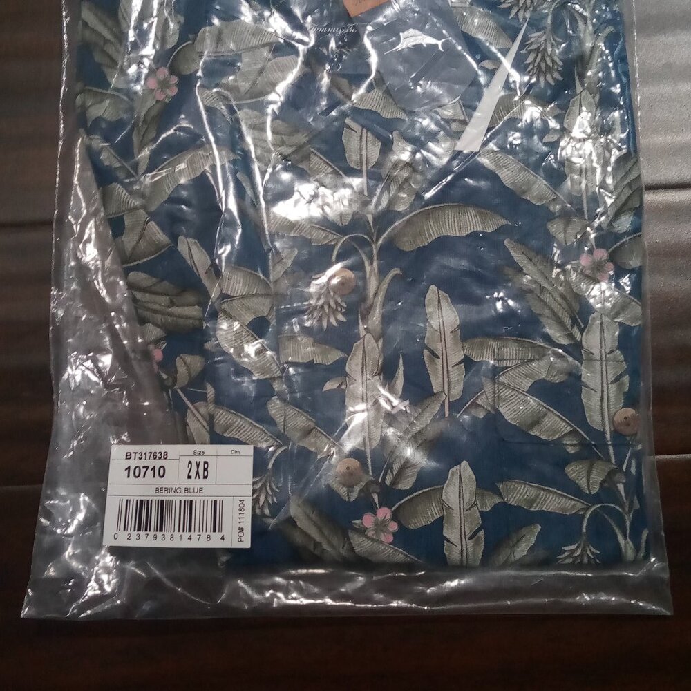 Tommy Bahama XL Hawaiian Shirt Bering Blue 2XB